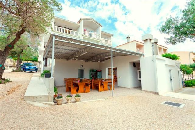 tucepi-apartments-dalamtina-exterior-20