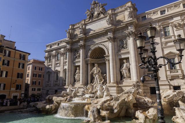 Fontána di Trevi