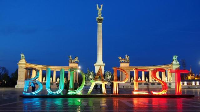 Budapešť