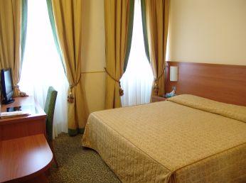 Hotel Kristall 3*