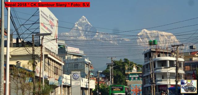 Machapuchre a Annapurna z Pokhary