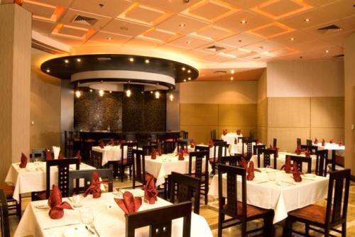 Grandeur Hotel