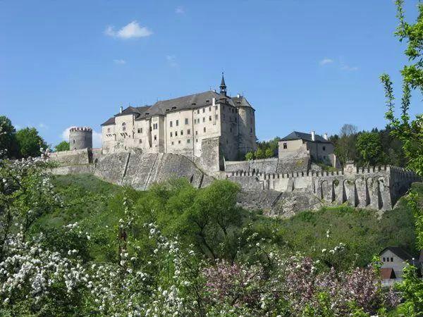 Hrad Český Šternberk a Sázavský klášter