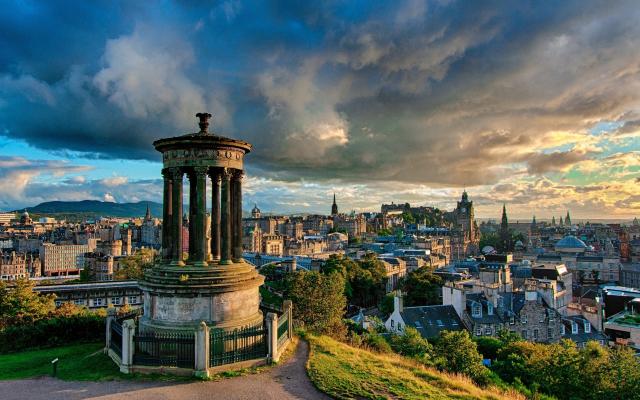 Edinburgh panorama
