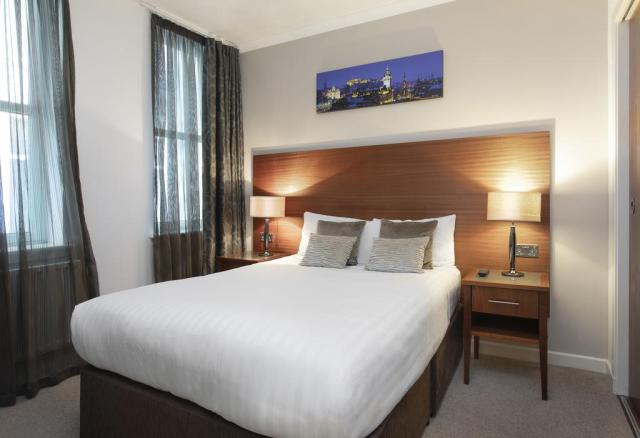 Stewart Aparthotel