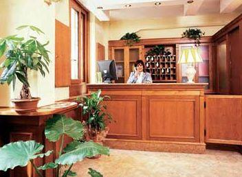 hotel Kriss 3*