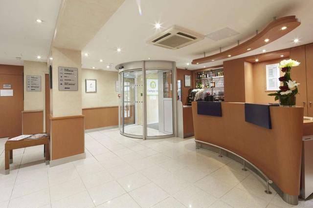 HOTEL CAMPANILE MONTPARNASSE