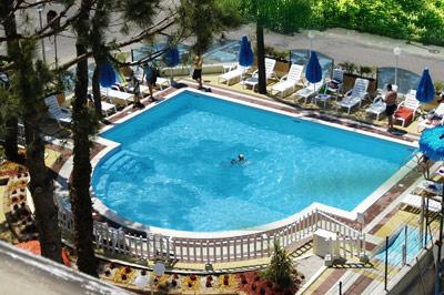 Hotel Corona