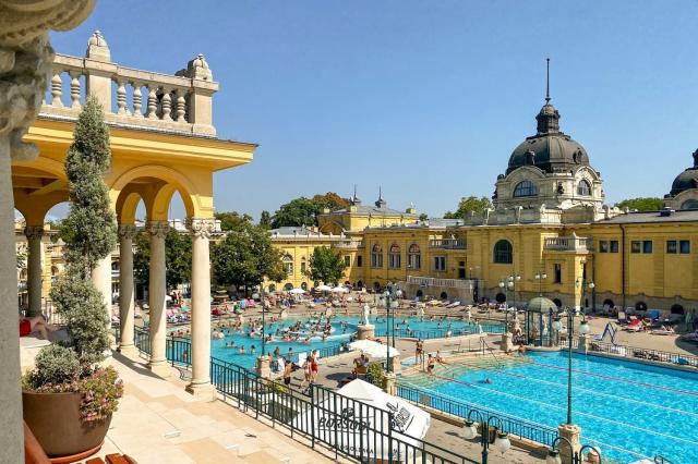 Budapešť