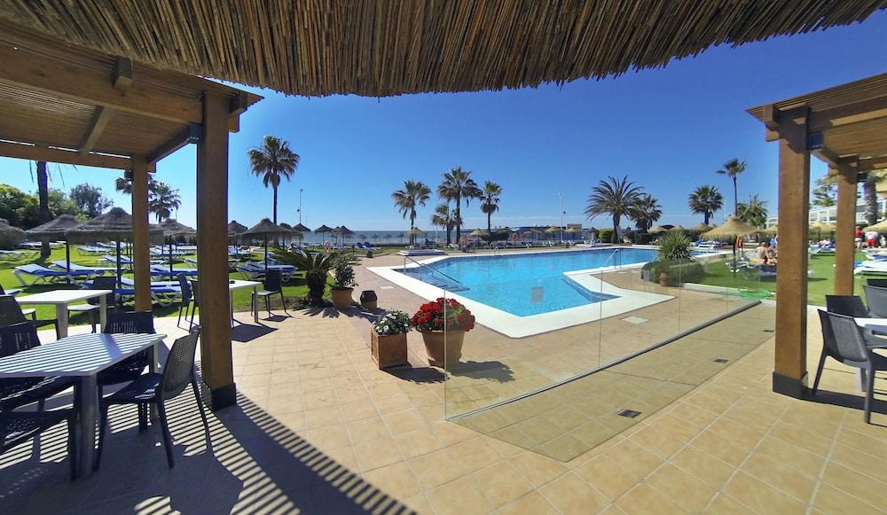 hotel sol guadalmar- bazen