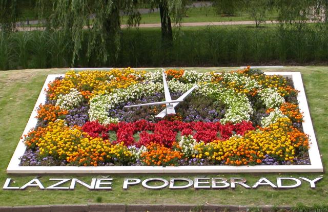 Poděbrady - květinové hodiny