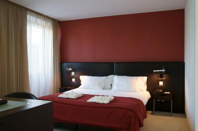 Hotel Jeronimos 4*, Lisabon - dvojlůžkový pokoj
