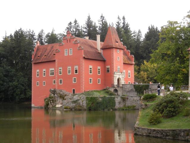 Zámek Červená Lhota