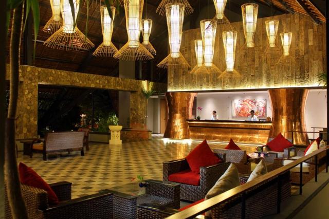 Hotel Oasis Lagoon Sanur