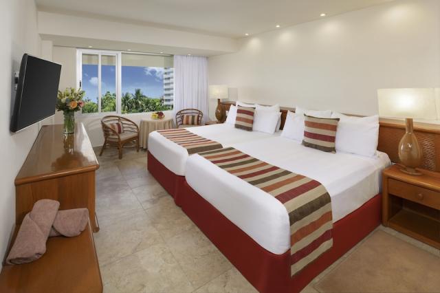 Hotel Oasis Palm