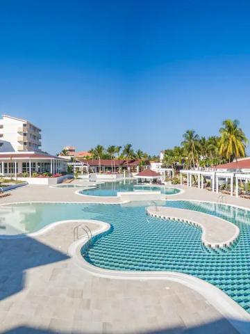 Hotel Sol Caribe Beach