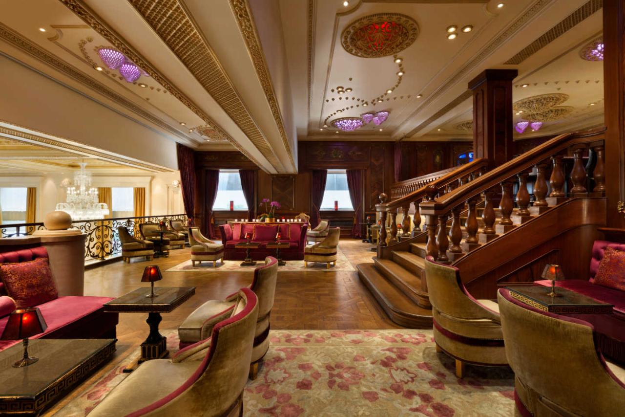 Hotel Plaza*****, Manhattan, New York - letecky