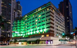 Holiday Inn Port
