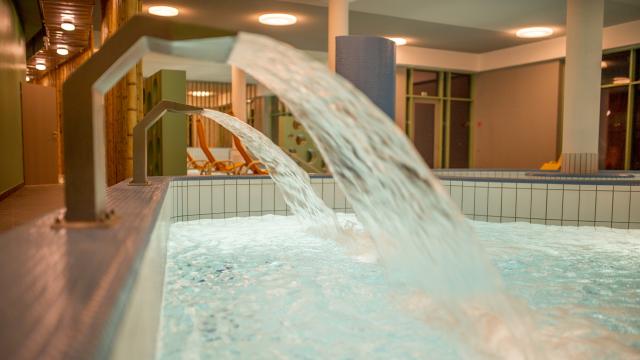 Wellness hotel Thermal, Šturovo