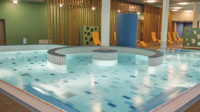 Wellness hotel Thermal, Šturovo