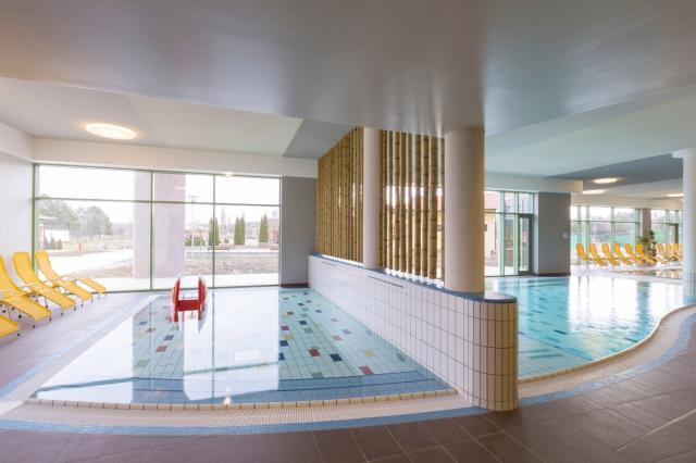Wellness hotel Thermal, Šturovo