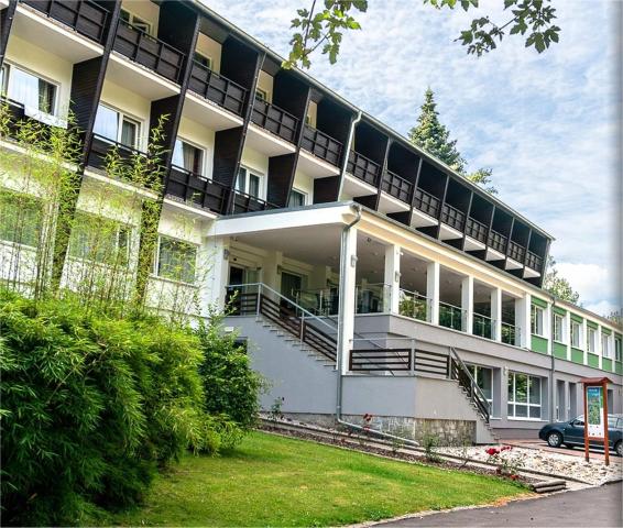 Green hotel Paradise