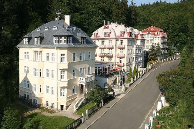 LD Mánes- Karlovy Vary