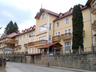 Lázeňský léčebný dům Praha, Luhačovice