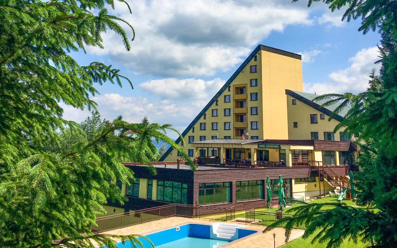 Horský hotel Jelenovská