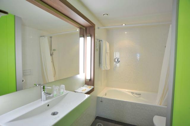 hotel campanile malaga - koupelna