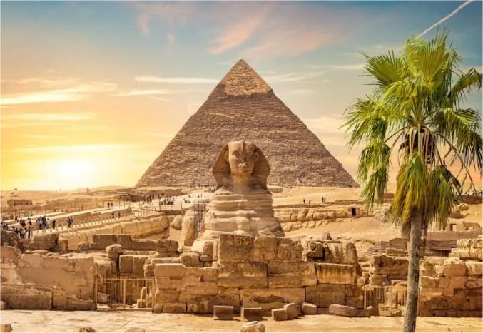 Pyramidy v Gíze