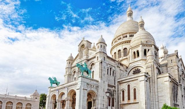 Paříž - bazilika Sacré Coeur na Montmartru