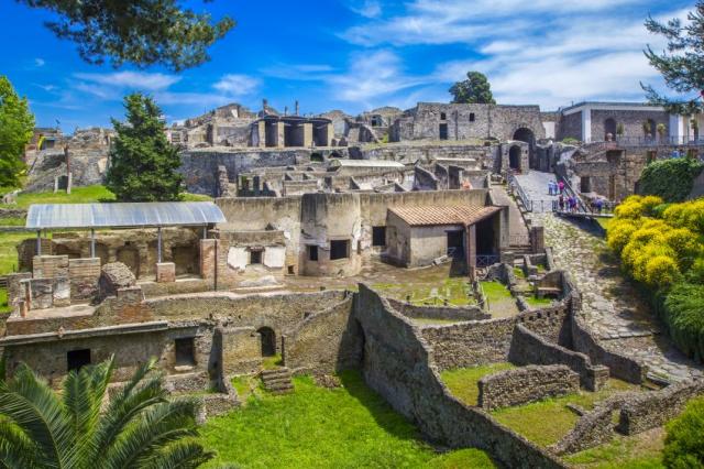 IT:  Pompeje