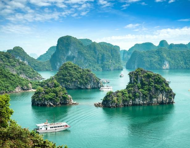 Vietnam - zátoka Halong