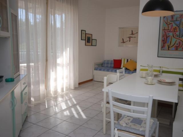 Condominio Bianco Nero