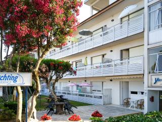 Villa Yachting