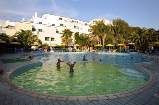 Marina Club