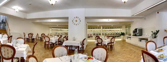 Astoria Hotel & Medical Spa