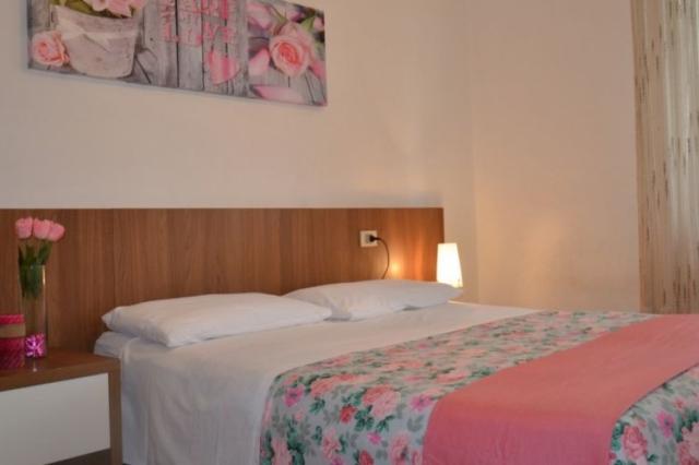 Viale Aurora