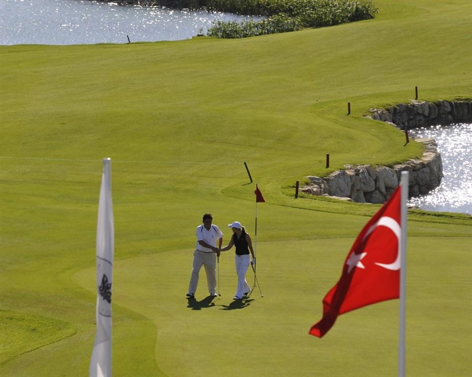 Web_AYTGolf1L-2.jpg