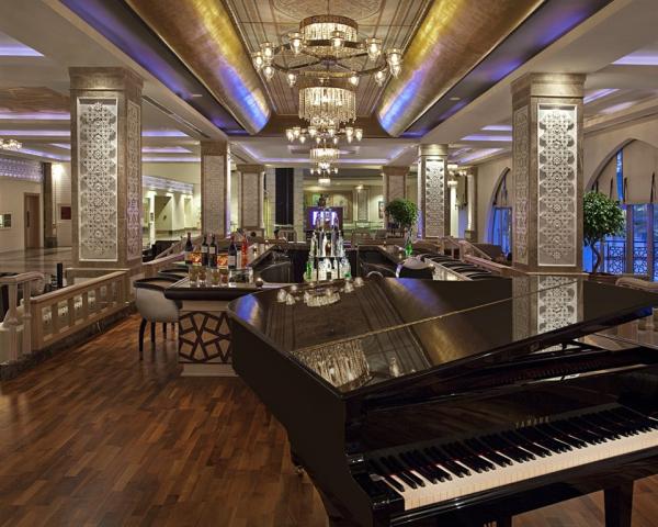 Web_Piano-Bar-2.jpg