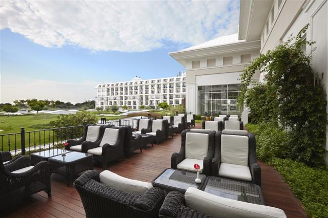 Titanic Deluxe Golf Belek_Cordelia Lobby Bar 2.jpg
