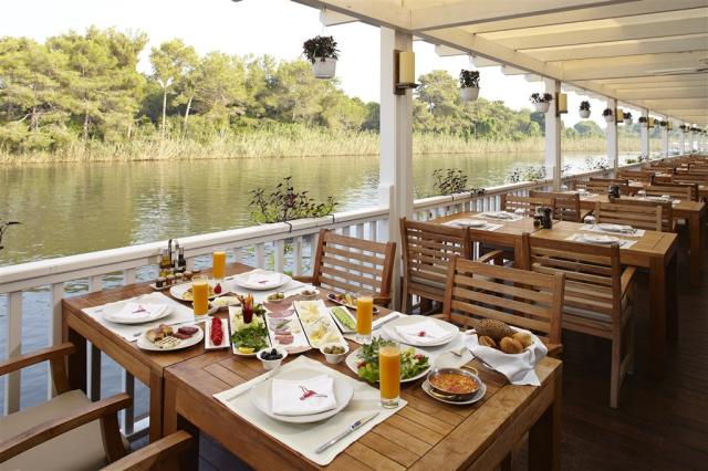 Titanic Deluxe Golf Belek_Beef Grill Club 1.jpg