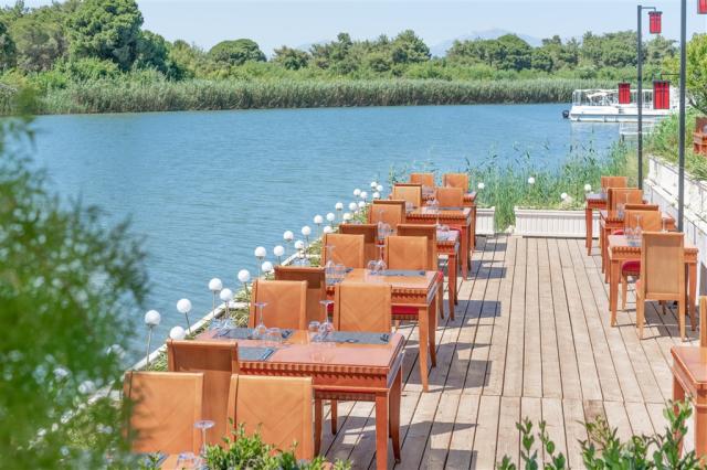 Titanic Deluxe Golf Belek Asian Restaurant 2.jpg