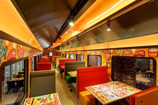Titanic Deluxe Golf Belek_Poppets Railway Kids Restaurant 1.jpg