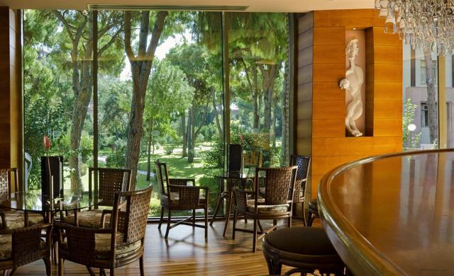 Lobby_Lounge1.jpg