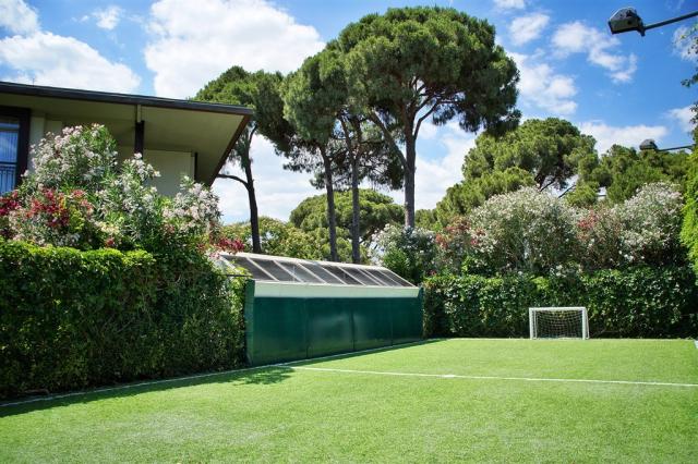 Gloria_Verde_Resort_Mini_Football.jpg
