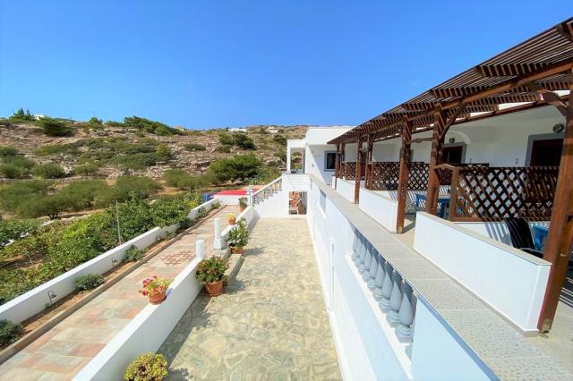 WHITE CASTLE, Řecko - Karpathos - Lefkos, zobrazení vybavení ub