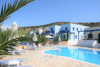 Lefkos Village