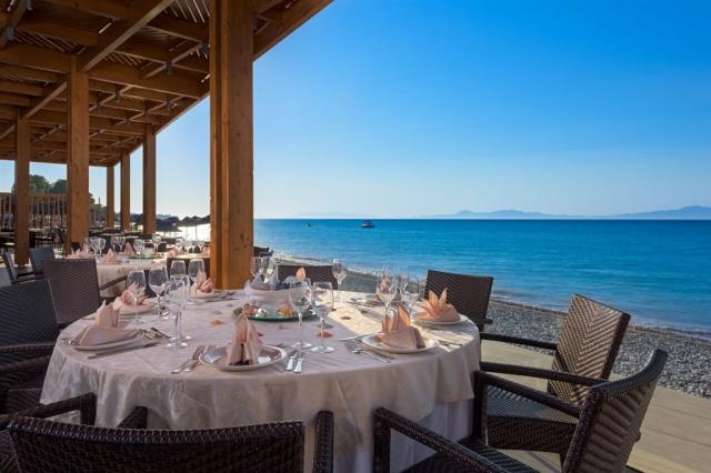 AVRA BEACH RESORT, Řecko - Rhodos - Ixia, zobrazení vybavení ub